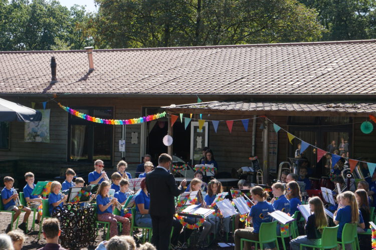 Zonnig concert jeugdorkesten in Austerlitz